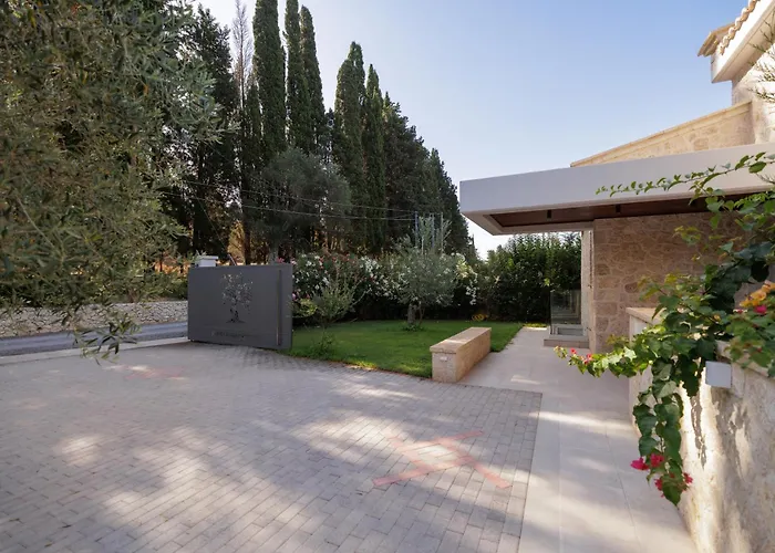 My Mediterranean Luxury With Swimming Pool Villa *