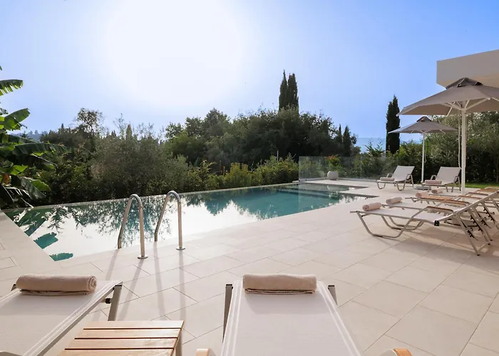 My Mediterranean Luxury With Swimming Pool Kontokali