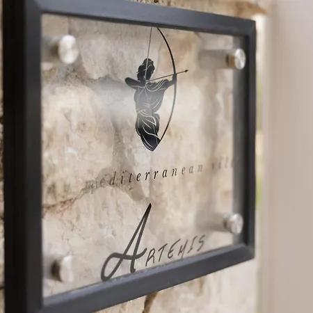 My Mediterranean Luxury With Swimming Pool