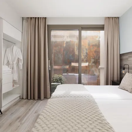 My Mediterranean Luxury With Swimming Pool *