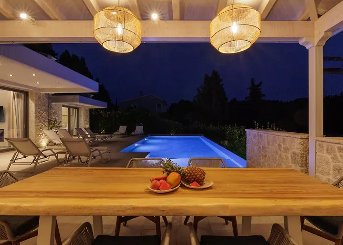 My Mediterranean Luxury With Swimming Pool Vila